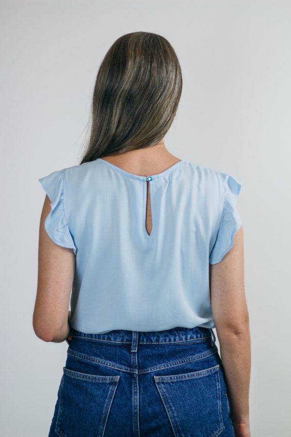 Blusa Madison (celeste)