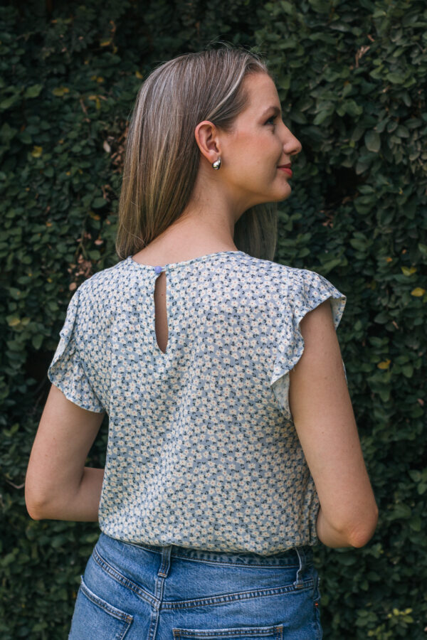 Blusa Madison (estampado celeste)